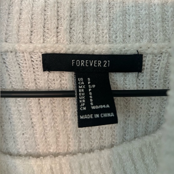 Forever 21 white ribbed knit sweater v-neck cutout choker sweater long sleeve - Picture 3 of 13